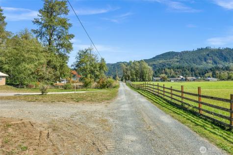 12327 276th Street NE Arlington WA 98223