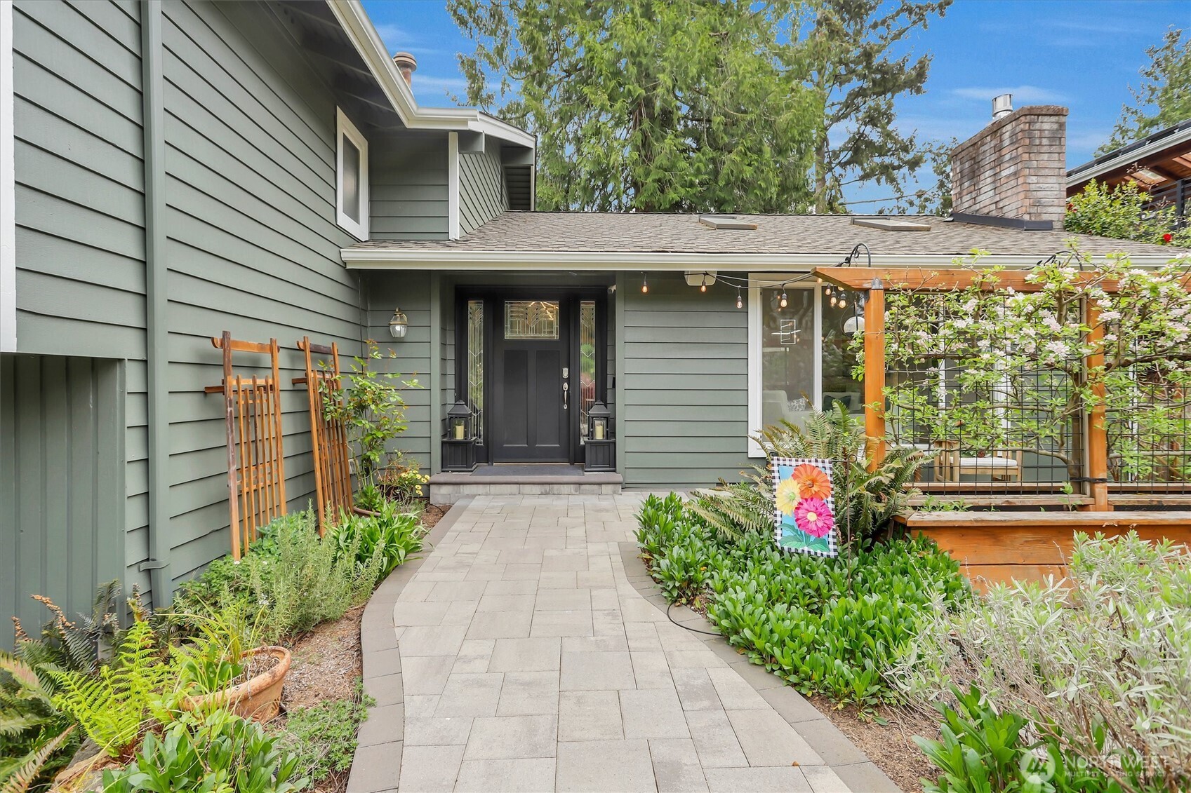 2212 186th Avenue NE Redmond WA 98052