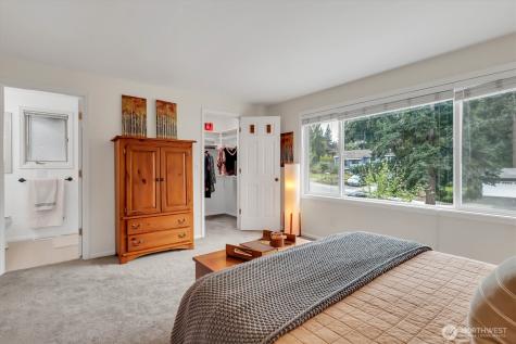 2212 186th Avenue NE Redmond WA 98052