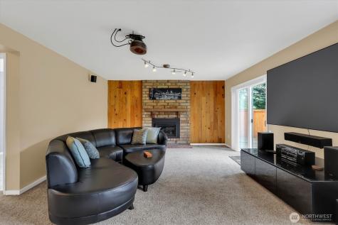 2212 186th Avenue NE Redmond WA 98052