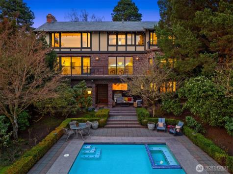 3925 NE Surber Drive Seattle WA 98105