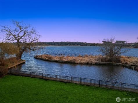 3925 NE Surber Drive Seattle WA 98105