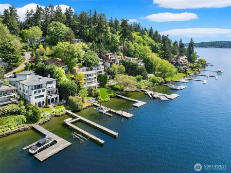 9205 SE Shoreland Drive Bellevue WA 98004