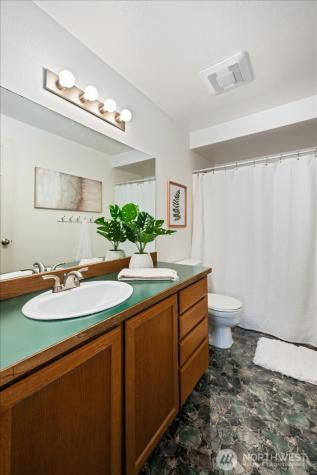 11716 NE 95th Street Kirkland WA 98033