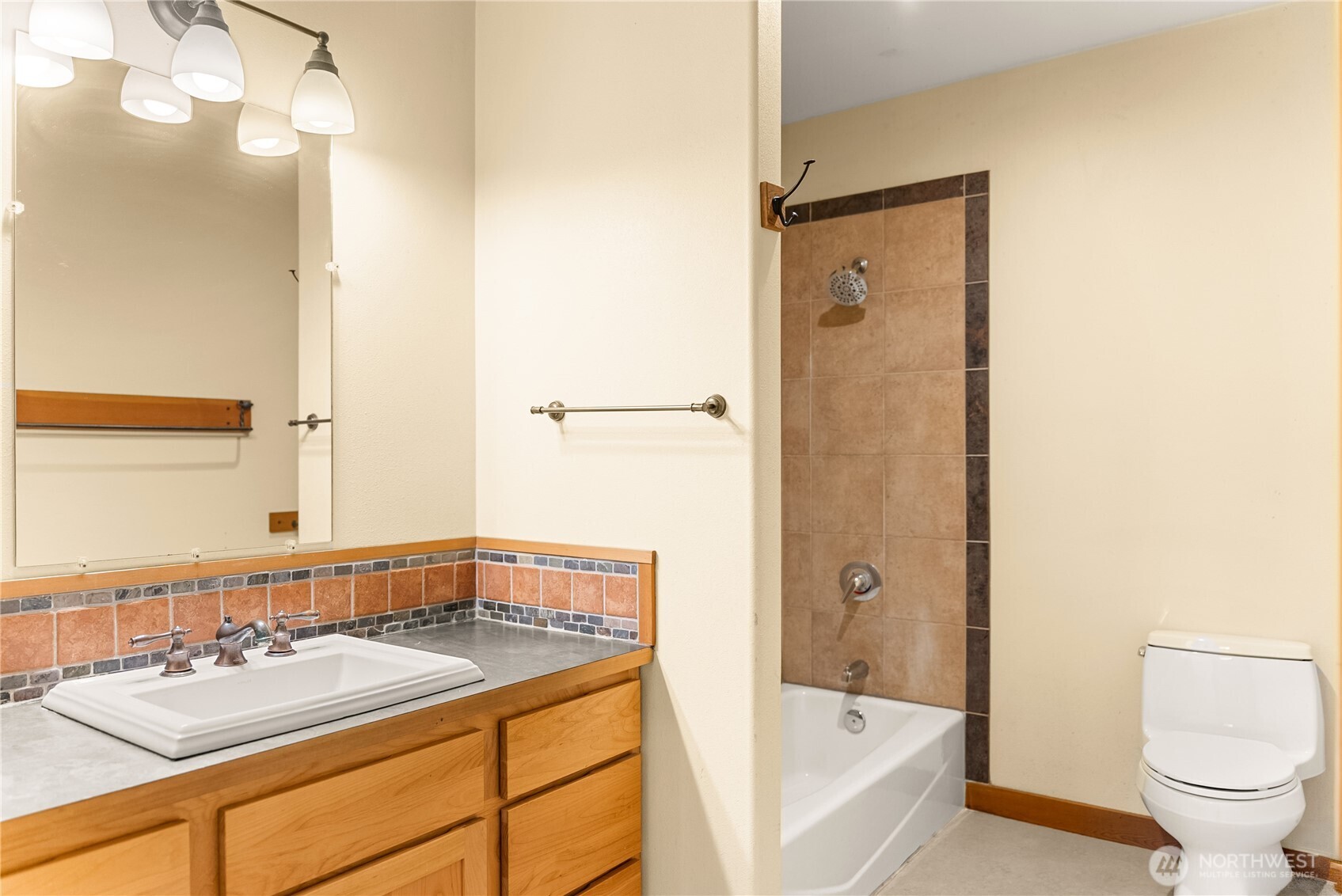 12 Tuckaway Road Twisp WA 98856