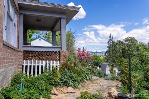 633 N 3rd Avenue Okanogan WA 98840