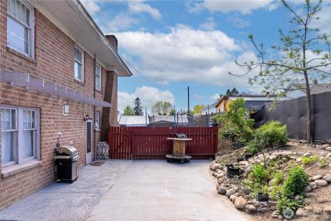 633 N 3rd Avenue Okanogan WA 98840