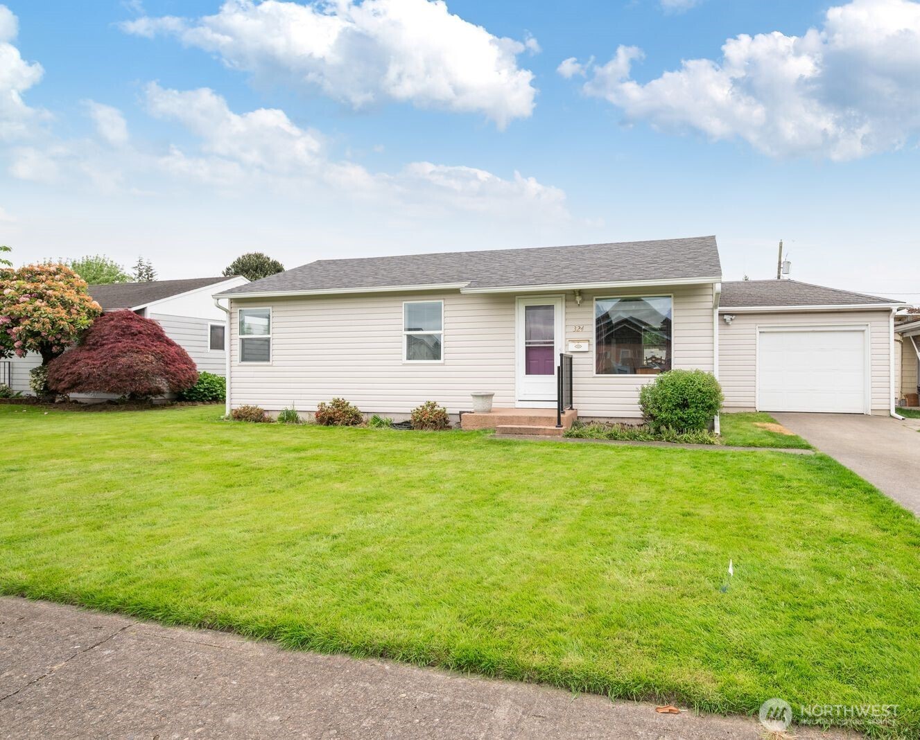324 Colorado Street Longview WA 98632