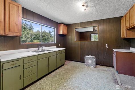 5119 38th Avenue NW Gig Harbor WA 98335