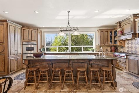 2910 SE 282nd Court Camas WA 98607