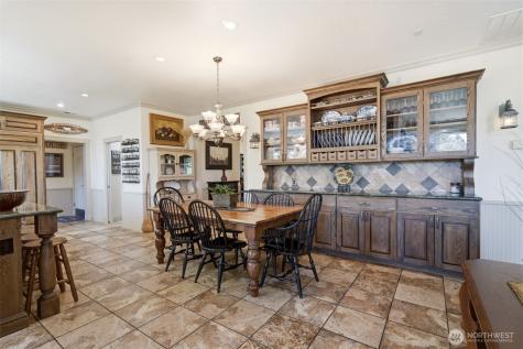 2910 SE 282nd Court Camas WA 98607