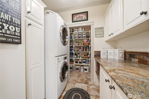 2910 SE 282nd Court Camas WA 98607