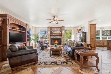 2910 SE 282nd Court Camas WA 98607