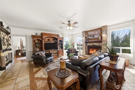 2910 SE 282nd Court Camas WA 98607