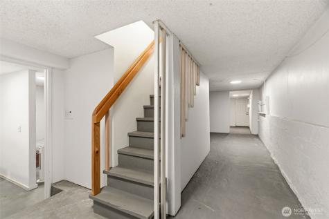 921 N 50th Street Seattle WA 98103