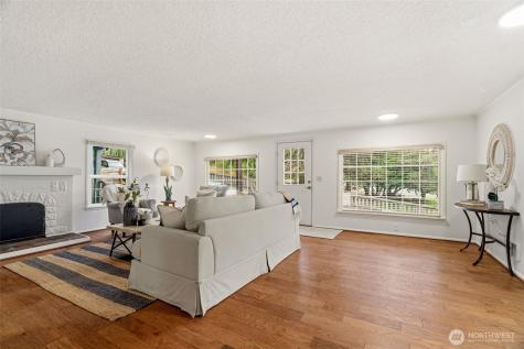 921 N 50th Street Seattle WA 98103