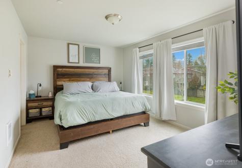 16403 77th Avenue Court E Puyallup WA 98375