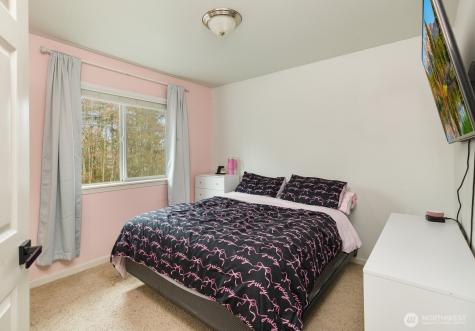 16403 77th Avenue Court E Puyallup WA 98375
