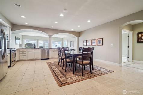 2318 Sunnyside Heights Drive Steilacoom WA 98388