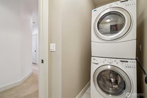 2318 Sunnyside Heights Drive Steilacoom WA 98388