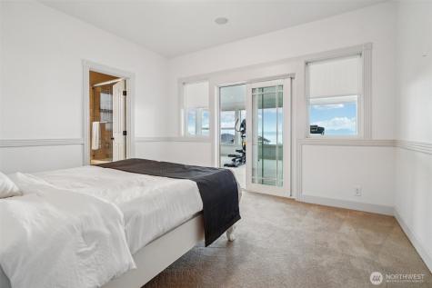 2318 Sunnyside Heights Drive Steilacoom WA 98388