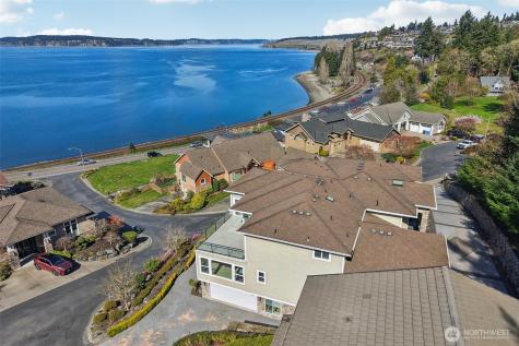 2318 Sunnyside Heights Drive Steilacoom WA 98388