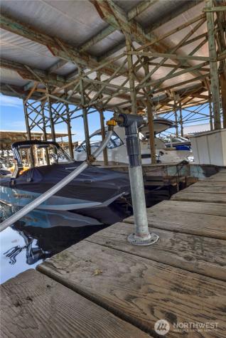 3911 Lake Washington Boulevard SE Bellevue WA 98006