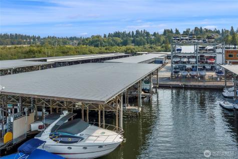 3911 Lake Washington Boulevard SE Bellevue WA 98006