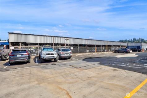 3911 Lake Washington Boulevard SE Bellevue WA 98006