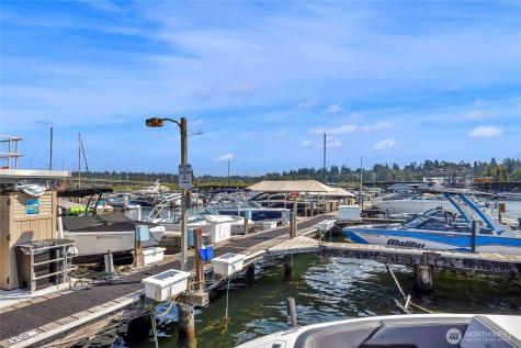 3911 Lake Washington Boulevard SE Bellevue WA 98006