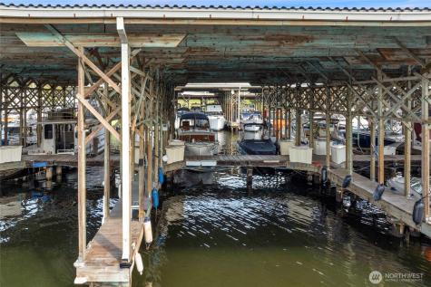 3911 Lake Washington Boulevard SE Bellevue WA 98006