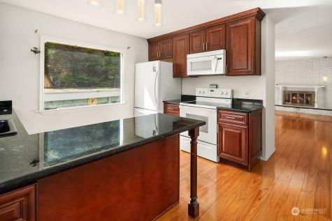 1411 112th Avenue Ne Bellevue WA 98004
