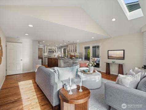 8255 SE 59th Street Mercer Island WA 98040