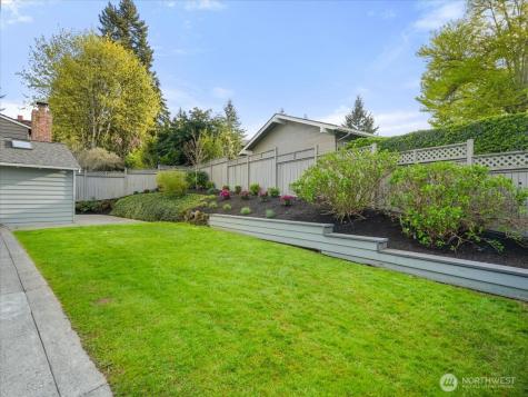 8255 SE 59th Street Mercer Island WA 98040