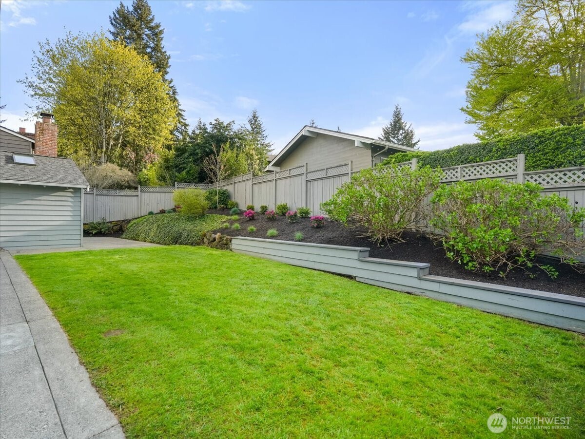 8255 SE 59th Street Mercer Island WA 98040