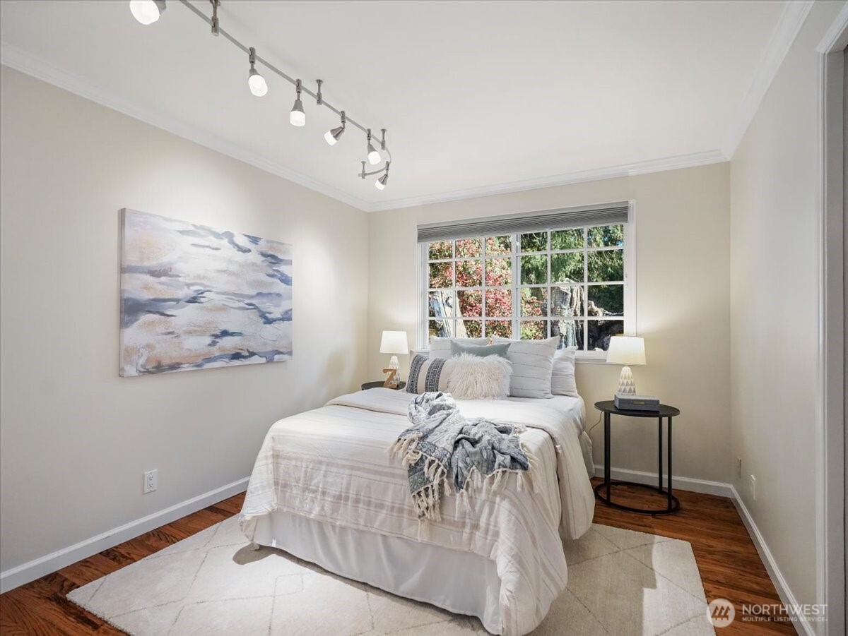 8255 SE 59th Street Mercer Island WA 98040