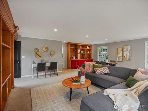 8255 SE 59th Street Mercer Island WA 98040