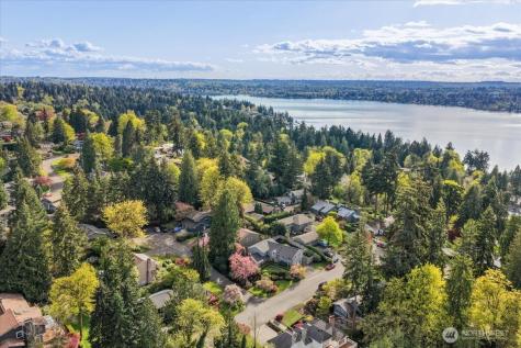 8255 SE 59th Street Mercer Island WA 98040