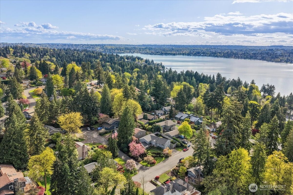 8255 SE 59th Street Mercer Island WA 98040