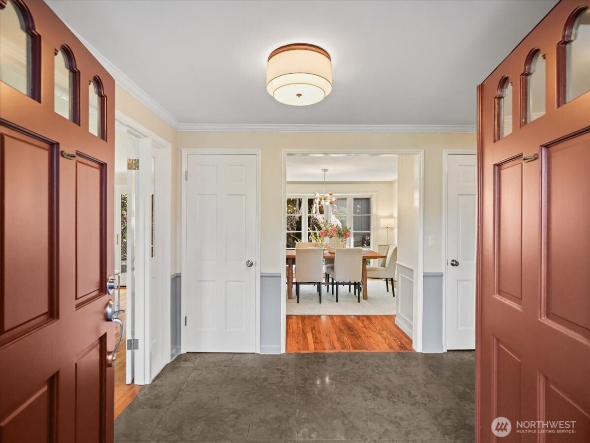 8255 SE 59th Street Mercer Island WA 98040