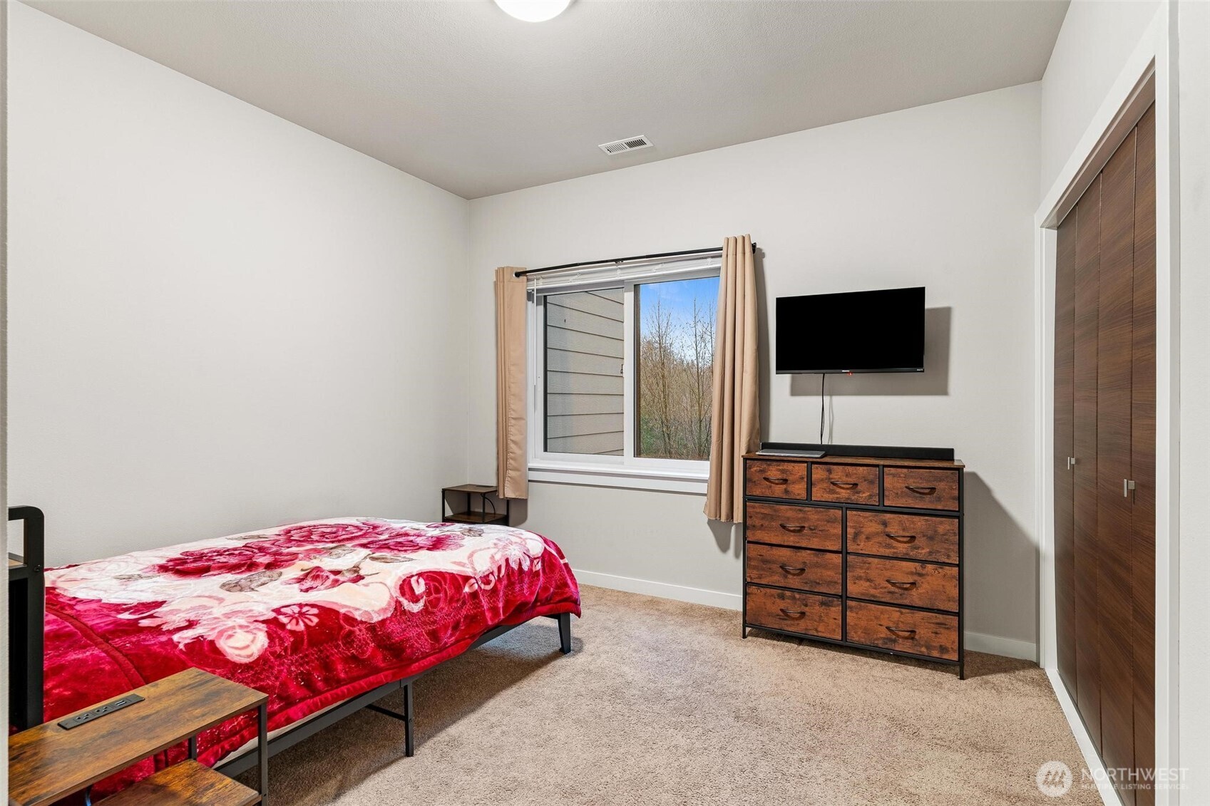 4806 54th Avenue W University Place WA 98467