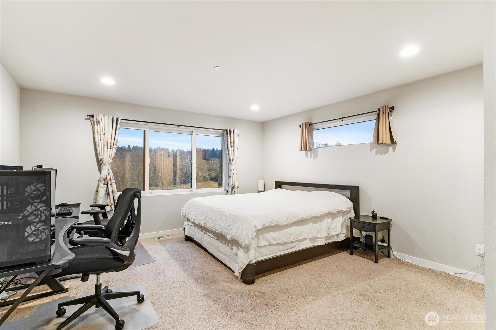 4806 54th Avenue W University Place WA 98467