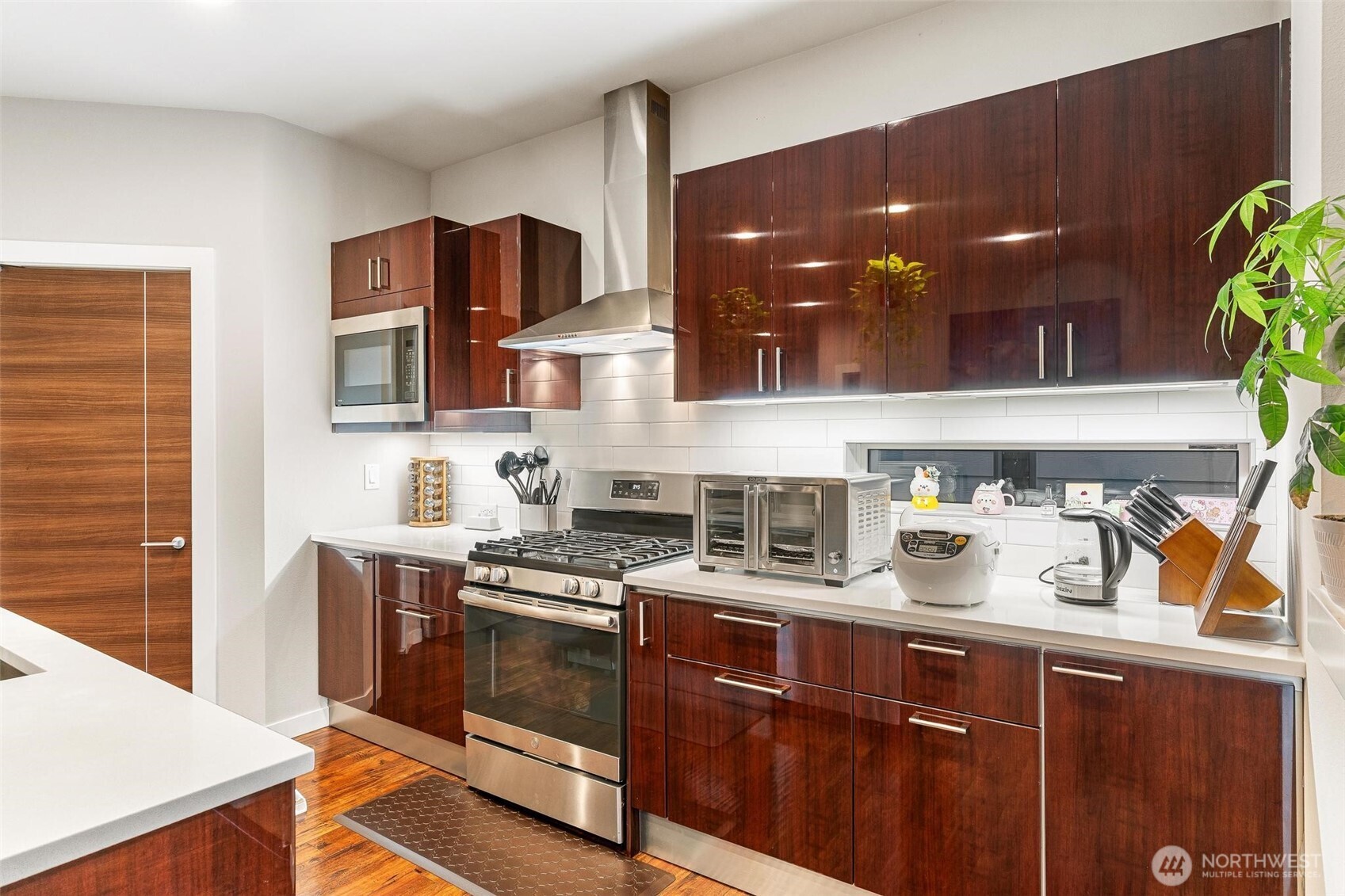 4806 54th Avenue W University Place WA 98467