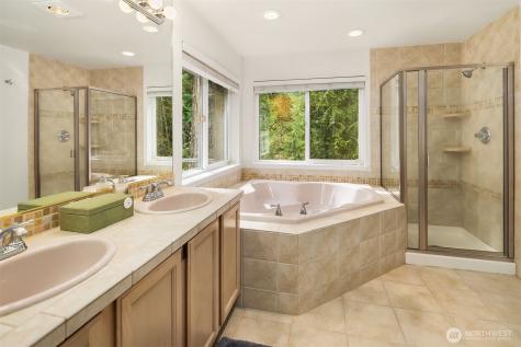 9215 Odin Way Bothell WA 98011