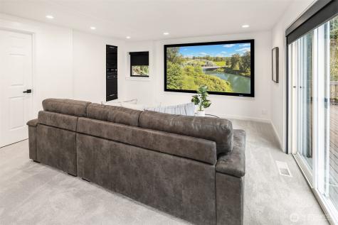 9215 Odin Way Bothell WA 98011