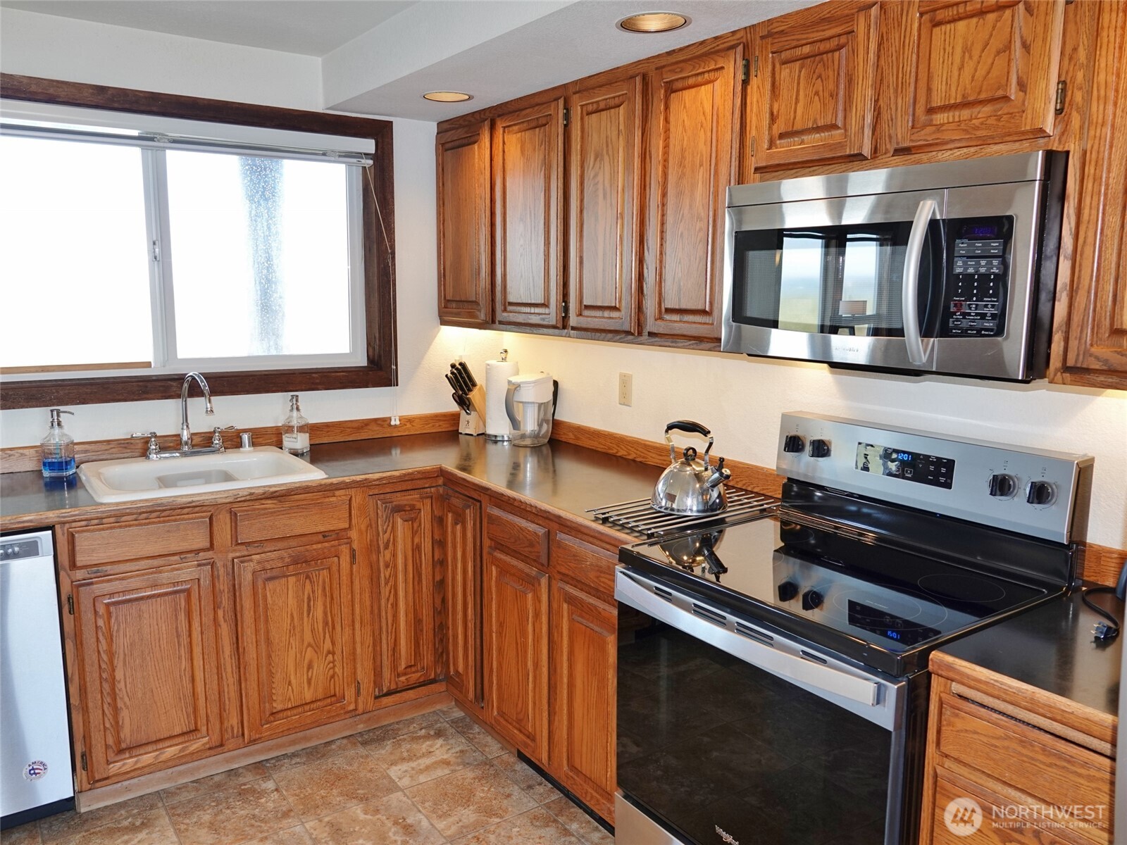 1407 Ocean Shores Boulevard SW Ocean Shores WA 98569