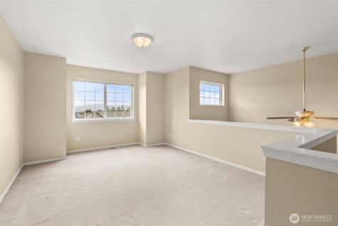 16426 135th Avenue E Puyallup WA 98374