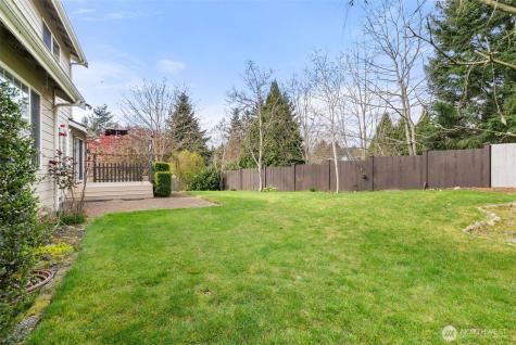 16426 135th Avenue E Puyallup WA 98374