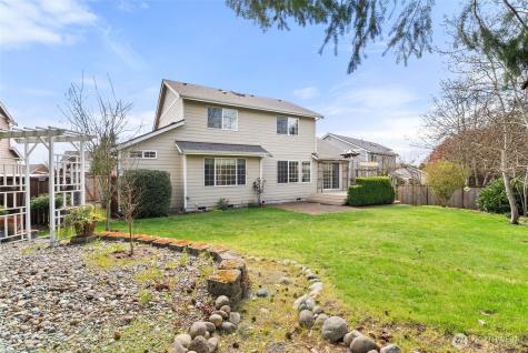 16426 135th Avenue E Puyallup WA 98374