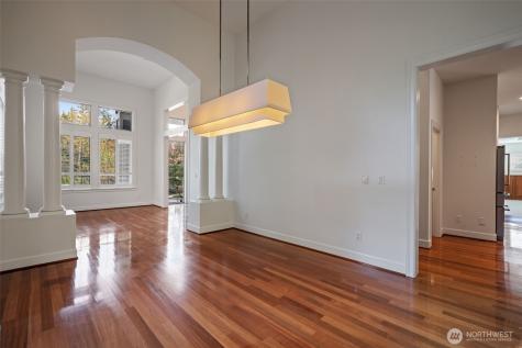 5823 NW Inglewood Court Camas WA 98607